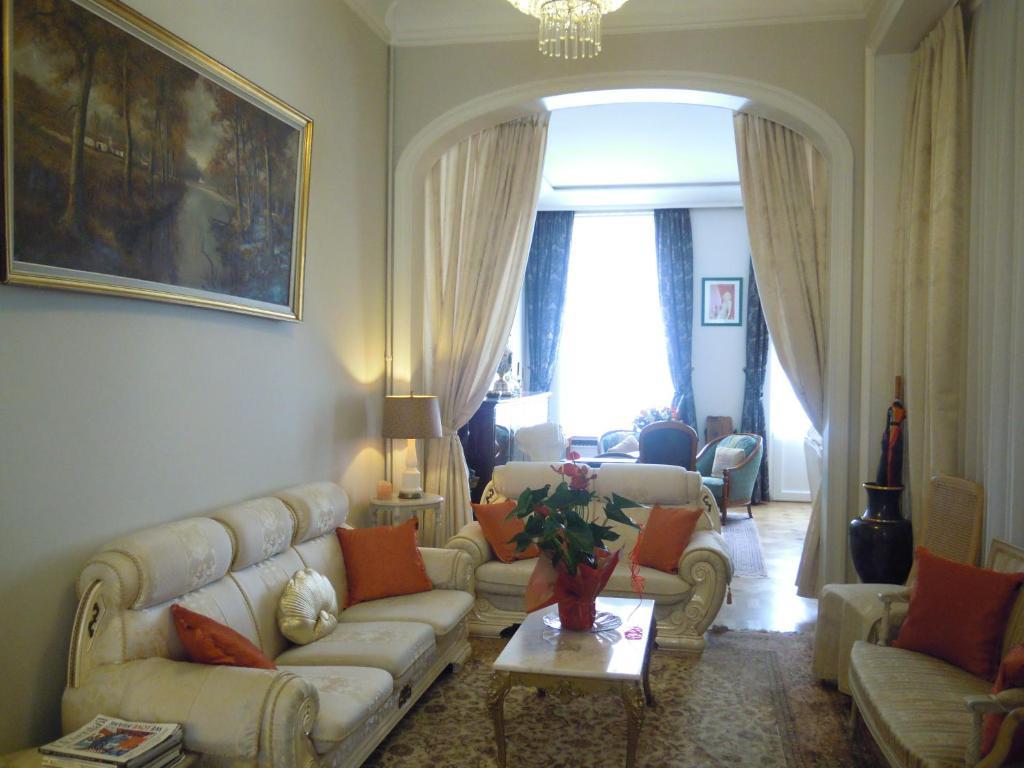 Guesthouse Marie Therese บรัสเซลส์ ภายนอก รูปภาพ
