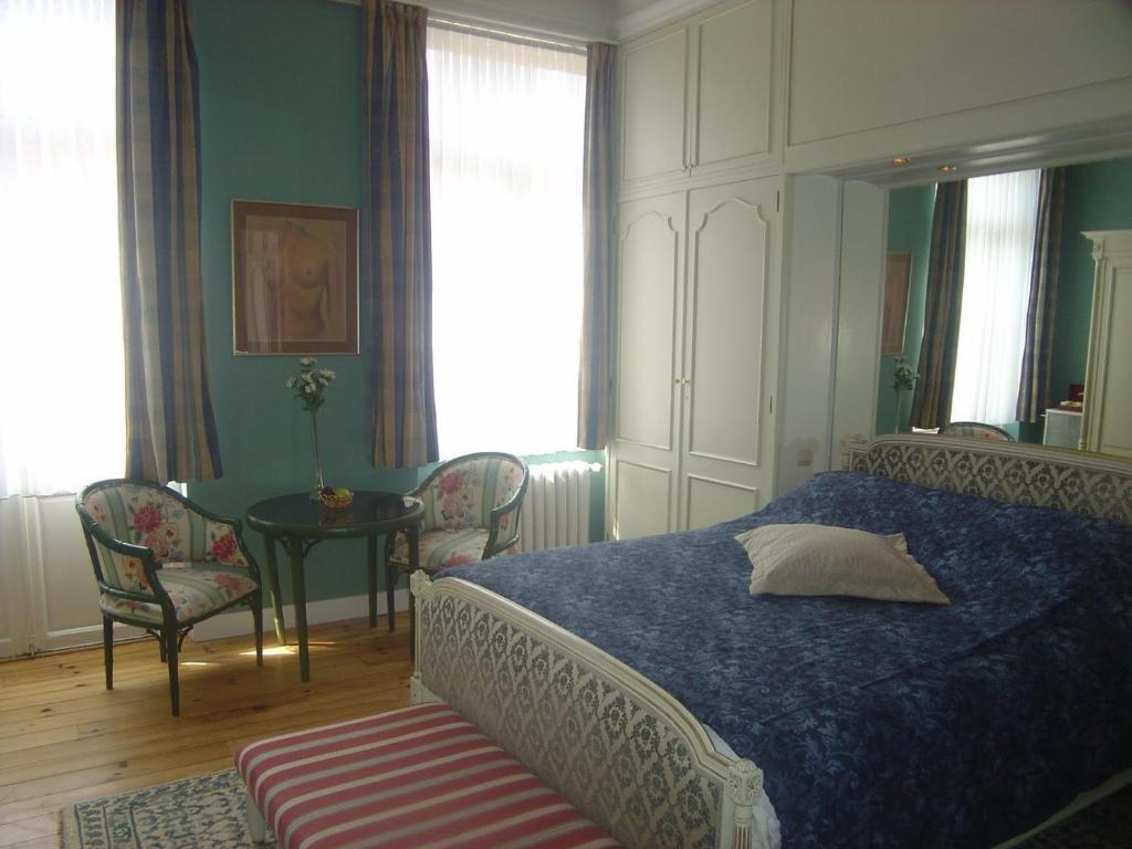Guesthouse Marie Therese บรัสเซลส์ ภายนอก รูปภาพ