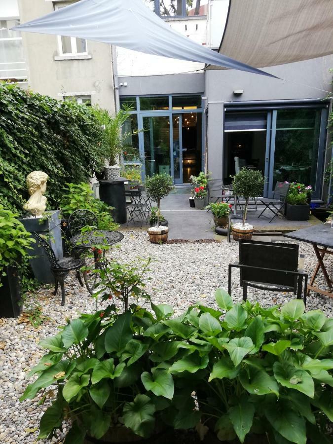 Guesthouse Marie Therese บรัสเซลส์ ภายนอก รูปภาพ